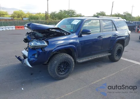 2018 Toyota 4Runner Limited/Sr5/Sr5 Premium/Trd Off Road/Trd Off Road Premium/Trd Pro z USA, uszkodzony, nr VIN JTEBU5JR4J5483600
